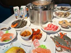 -领鲜活海鲜榴莲自助火锅(东门店)