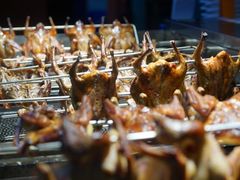 -三亚火车头万人海鲜广场