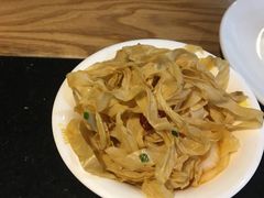-严厨老坛酸菜鱼(吴江万宝店)