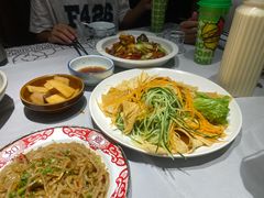 -客家大院·非遗赣南客家菜(郁孤台店)