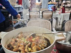 -刘姐啤酒鱼民族演艺餐厅(西街总店)