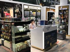 -王权免税店(普吉机场店)