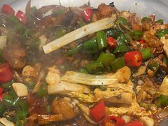 青椒紫苏味-蛙小侠·沸腾砂锅(南山欢乐颂店)