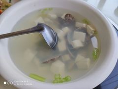 -鑫悦楼煎蟹·16年海鲜大排档