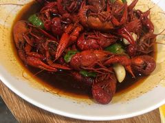 -茸梅路右拐龙虾-农家菜(松江店)