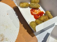 -达美乐比萨(栖霞大道店)