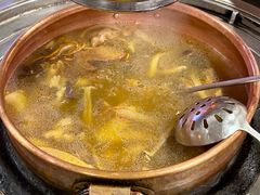 -阿山卓·野生菌火锅·纳西火塘烤肉