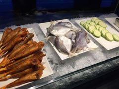 -唐拉雅秀酒店-西锦汇空中BBQ·思创餐厅