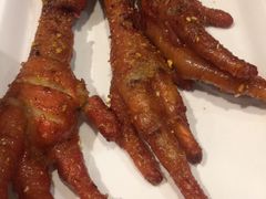 -喝丢一只鞋辣炒海鲜小烧烤(三八广场店)