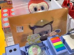 -泡泡玛特POPMART(大卫城店)
