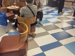 -85度C(生甜甜圈研究工坊·上海局门店)