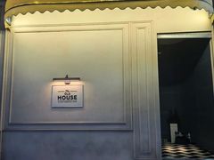 -THE OLD HOUSE酒吧