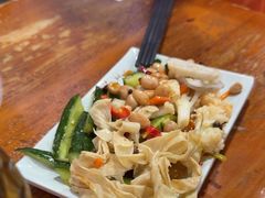 -手擀菠菜面(西康路店)