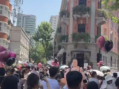 -巴公房子