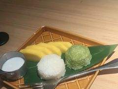 -默加东南亚美食(大宁音乐广场店)