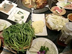 -唇辣号重庆老火锅(燕郊鑫乐汇店)