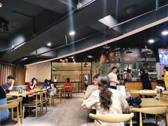 大堂-吴草鸡爪오초닭발韩食堂(融恒盈嘉中心店)