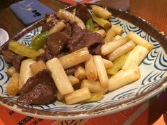 藕尖炒牛肉-拾叁唐Livehouse(佛山禅城店)