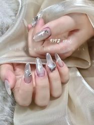 -九一·九二NAIL美甲工作室