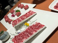-左庭右院鲜牛肉火锅黑金店(陆家嘴中心店)