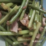 蒜心炒牛肉，入味