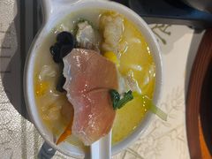 -云海肴·汽锅鸡·云南菜(天山百盛优客店)