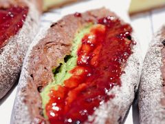 -HOT CRUSH趁热集合·现烤面包(上海环球港店)