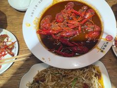 -叶派龙虾•招牌香辣蟹·海鲜(中海国际店)