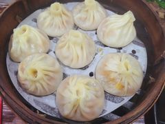 -莱莱小笼·乔艾