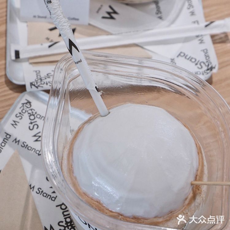 武汉首店｜M Stand椰子蛋🥥终于喝到了