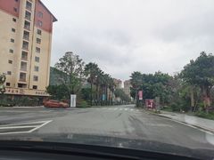 -江门古兜温泉小镇