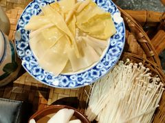 -董眼镜火锅(洪崖洞总店)