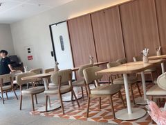 -必胜客(WOW阿罗海店)