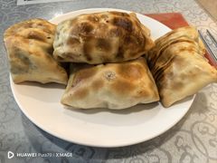 -汗腾格里·风味餐厅(新疆驻京办店)