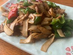 -盐帮食坊•小河帮川菜(四川师大店)