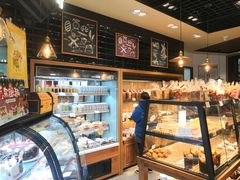 面包甜点陈列柜-津乐园(营口道店)