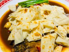 手工现烙饼-旺顺阁鱼头泡饼(常营店)