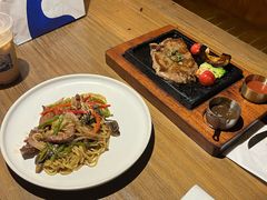 -棒咖啡音乐餐吧(婺源天佑路东门桥头店)