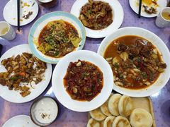 新疆大盘鸡-新疆巴州金丝特餐厅(大钟寺店)