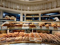 -HOT CRUSH趁热集合·现烤面包(环球港店)