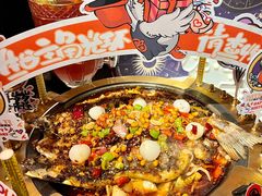 -鸣记脆皮烤鱼·海鲜烤鱼(三八广场店)