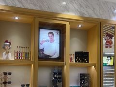 -宝岛眼镜·蔡司·依视路·青少儿近视防控验配中心(太白印象城店)