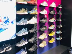 -李宁(苏州中心店)