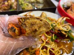 -老东镇啤酒屋海鲜加工·蒸汽海鲜·海鲜烧烤(台东店)