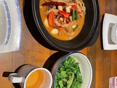 -洞庭土菜小炒馆(易发广场店)