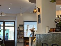 -留白咖啡(人民巷八号大院店)