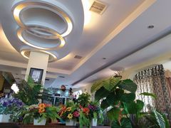 大堂-梓然咖啡·牛排(新都店)