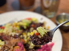 -POKEE VIA&Brunch·维娅(重庆来福士店)