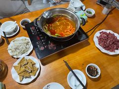-佳荣老五生态牛肉馆