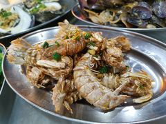 -红月湾海鲜饭店•沙滩海景(双月湾店)